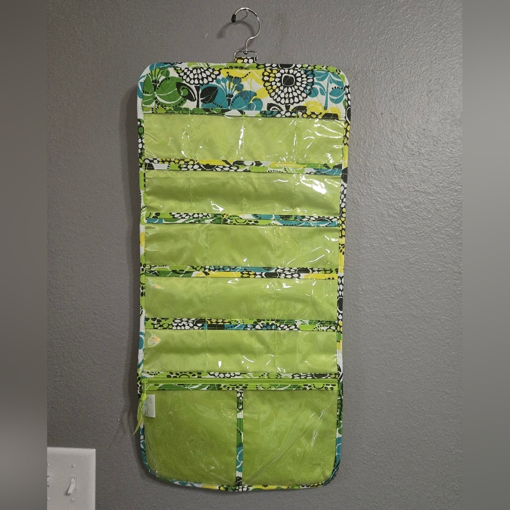 Vera Bradley Green Floral Jewelry Organizer